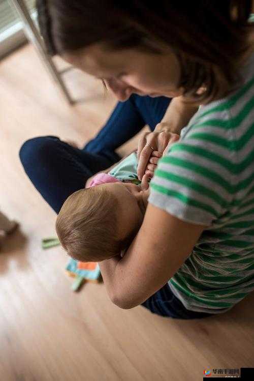 宝宝吃奶 HPO：母乳喂养的奇妙体验